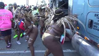 WEST INDIAN CARNIVAL MIAMI 2018 - CARIBBEAN ISLANDS GIRLS DANCE WHINE AT CARIBBEAN CARNIVAL