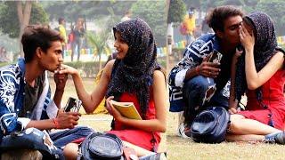 Calling Cute Girl I Love You || Twist Prank || In India || Jassi Sona || Romantic Reaction
