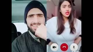 Kashmiri girls new tik tok video//kashmiri tik tok video//Kashmiri kalkharabs//kashmiri rounders