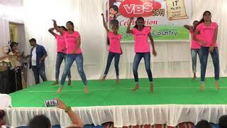 Youth girls  dance for gospel song