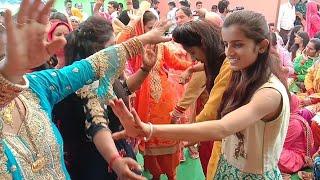 पहाडी़ डांस का शानदार नजारा। Beautiful pahari dance by girls | Sirmouri dance |