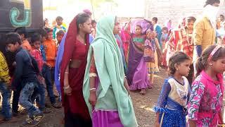 Vijay raj damor in new aadiwashi girls dance 2019 Super Hit Jodi