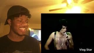 QUEEN REACTION: Queen - Fat Bottomed Girls (Official Video)