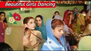 ❤ Balochi Girls Wedding Dance - Beautiful Girls Dancing - New Balochi Dance 2019 - Zaib Baloch