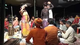 Desi girls dance on village night bhatki program,village night program me ladkiyo ka jabardast dance