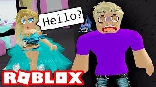 I Accidentally walked into the girls bathroom... | Roblox Royale High Roleplay