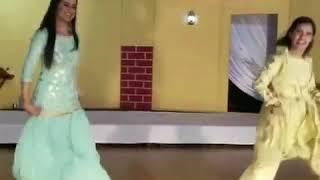 Dubai Girls Dance on yeah baby - garry sandhu - new punjabi song 2018