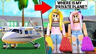 SPOILED RICH GIRLS GO ON A HOLIDAY - DISASTER! (Roblox)