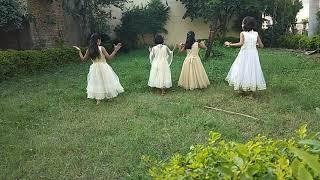 Gun Gun Guna Re /  little Girls Dance Group / Maahi # Janvi # Kashish # Ruchi ../ Apne Dance Classes
