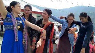 Latest himachali traditional harul dance haripurdhar || pahari girls dance|| sirmouri nati||