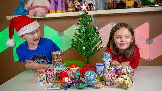 Merry Christmas Tree Surprise Toys for Boys & Girls Surprise Eggs Happy Holidays Toy Kinder Playtime